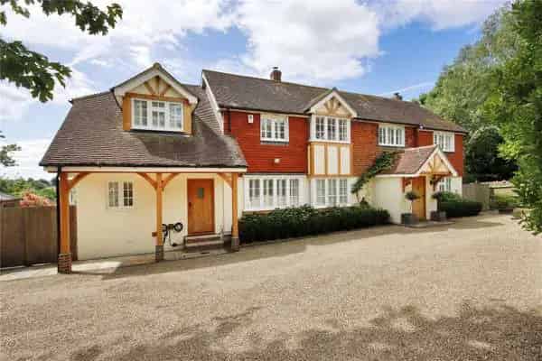 Stunning Detached Home with Pool and Studio