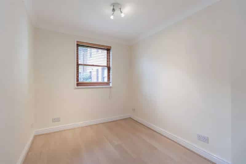 1 Bedroom Flat House to Rent in Chiswick