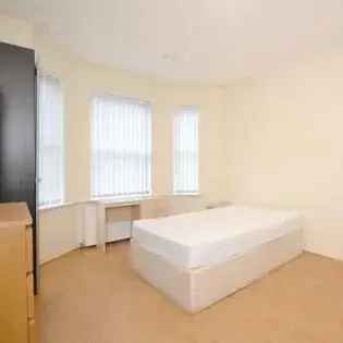 6 Bedroom House Manchester Near University All Bills Included