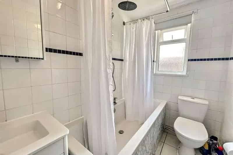 2 Bed Ground Floor Flat for Sale