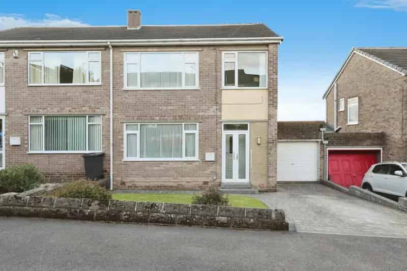 3 Bedroom House For Sale Sheffield