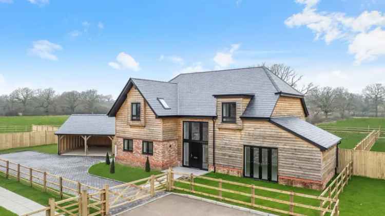 5 bedroom detached house for sale