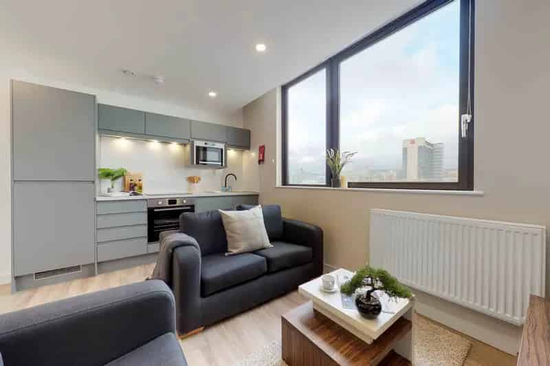 2 Bedroom Apartment House to Rent