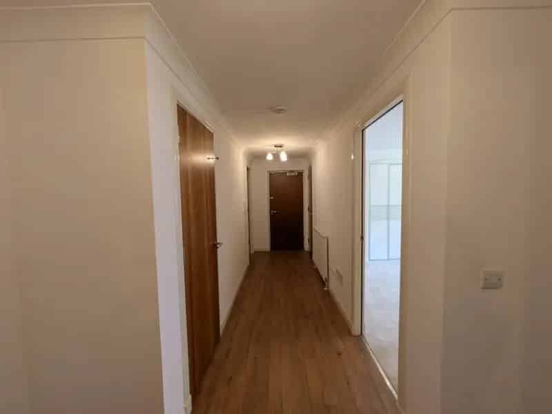 3 Bedroom Flat To Rent Available August 22 2025