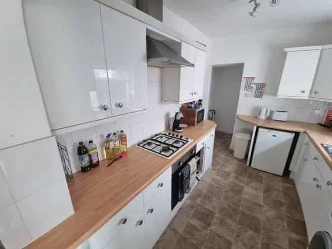 4 Bedroom Student House Share to Rent