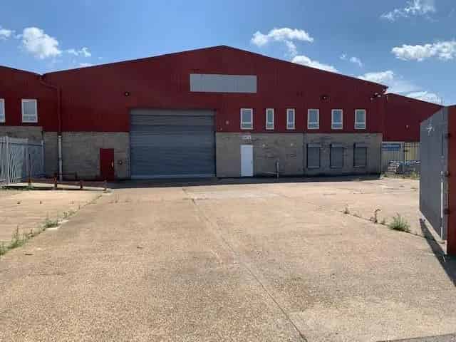 Refurbished Modern Industrial Warehouse Unit