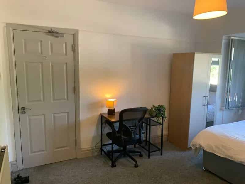 6 Bedroom Semi-Detached House for Sale in Edgbaston