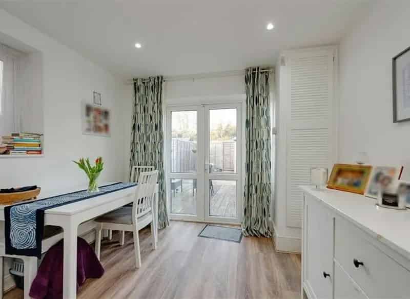One Bedroom Garden Flat Willesden Green