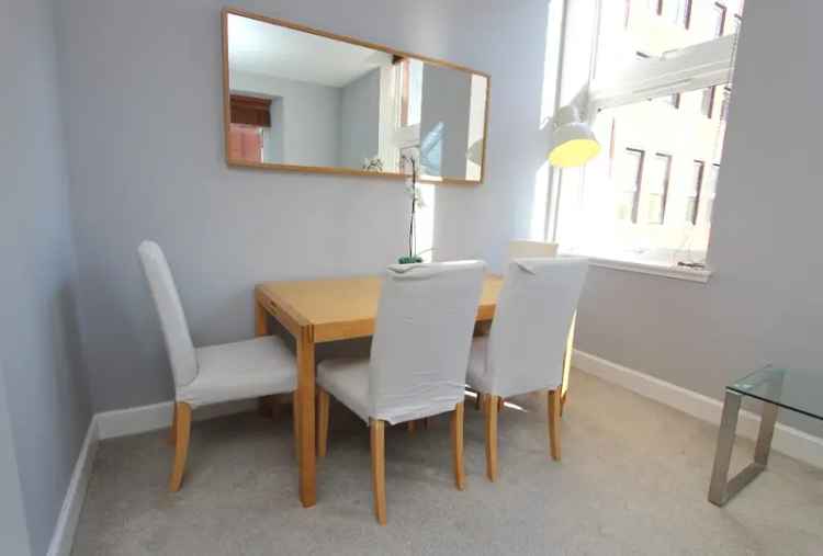 3 Bedroom Furnished Flat to Rent in The Maltings