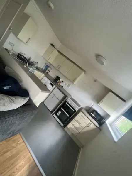 Flat For Rent in Manchester, England