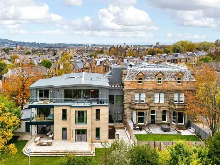 3 Bedroom Penthouse for Sale in Edinburgh