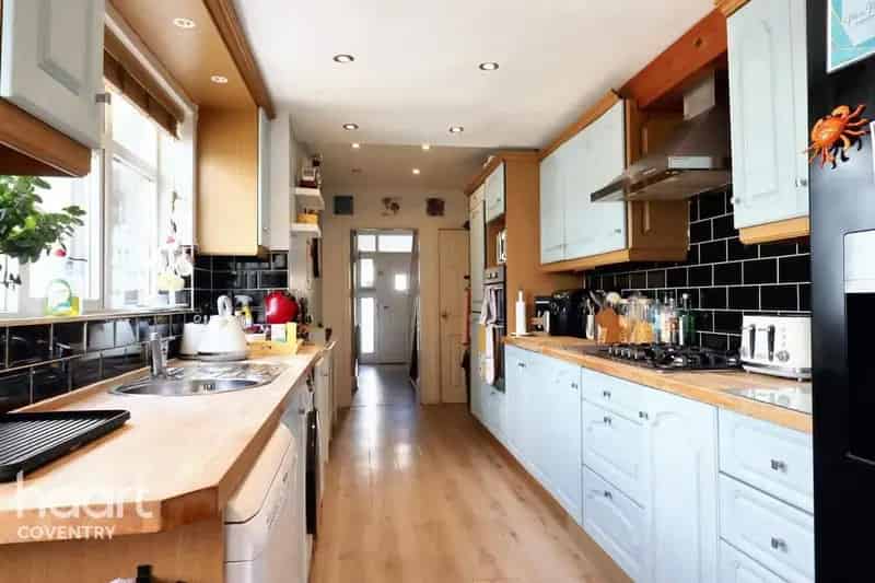 3 Bedroom End Terrace House For Sale Large Garden Garage
