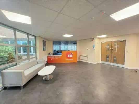 Three-Storey Office Building to Let in Peterborough