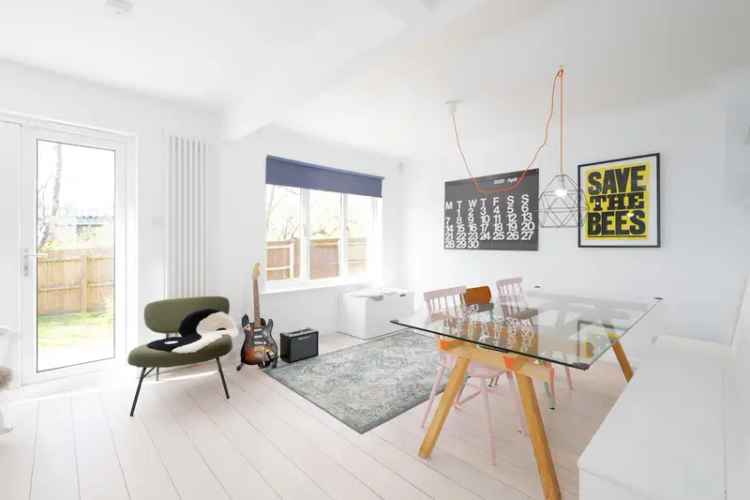 Modern Detached Home near Stonehaven Beach