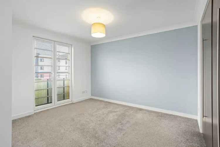 2 bedroom Flat
 To Rent