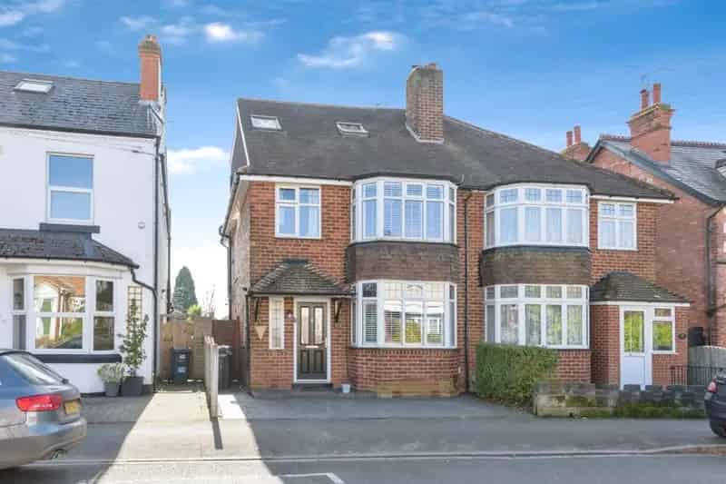 Spacious 4-Bed Extended Family Home in Sutton Coldfield