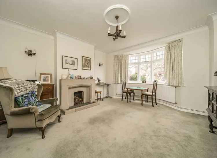 Four-Bedroom Family Home with Large Garden and Off-Street Parking