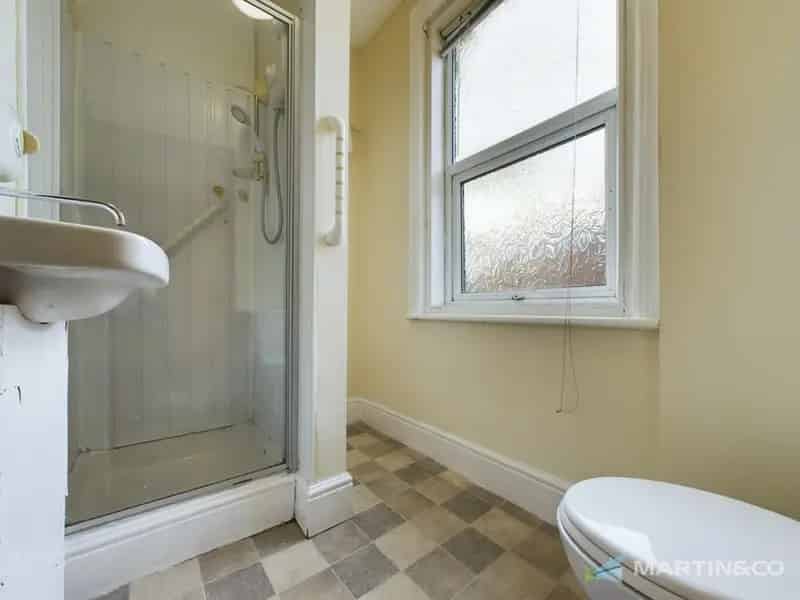 1 Bedroom Flat To Rent