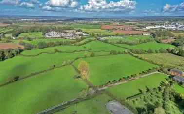  For Sale in Clyst Road, Exeter, England