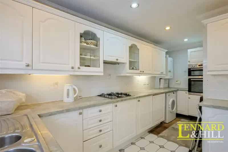 2 Bed Detached Bungalow For Sale