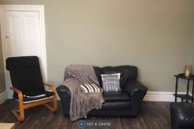 Terraced house to rent in Stapleton Road, Bristol BS5