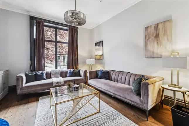 Four Bedroom Period House for Sale in London SW10