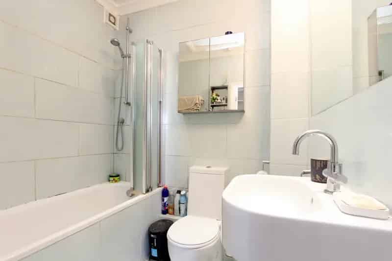 1 Bedroom Flat To Let Denmark Hill