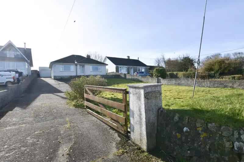 3 Bedroom Bungalow for Sale