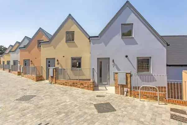 New 4-Bedroom Home in Stroud - Last One Remaining
