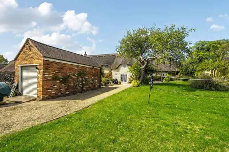 4 Bed Character House with Annexe Near Rutland Water