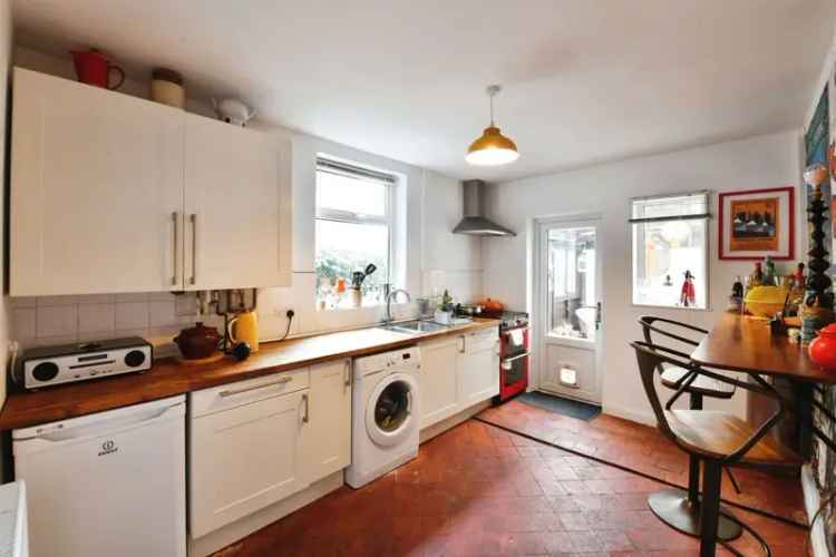 Charming 2-Bed Period Home Holgate York Garage Allotment Views