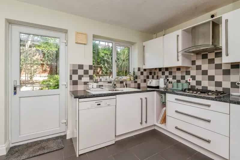 Four Bedroom Detached House Double Garage Potential To Extend
