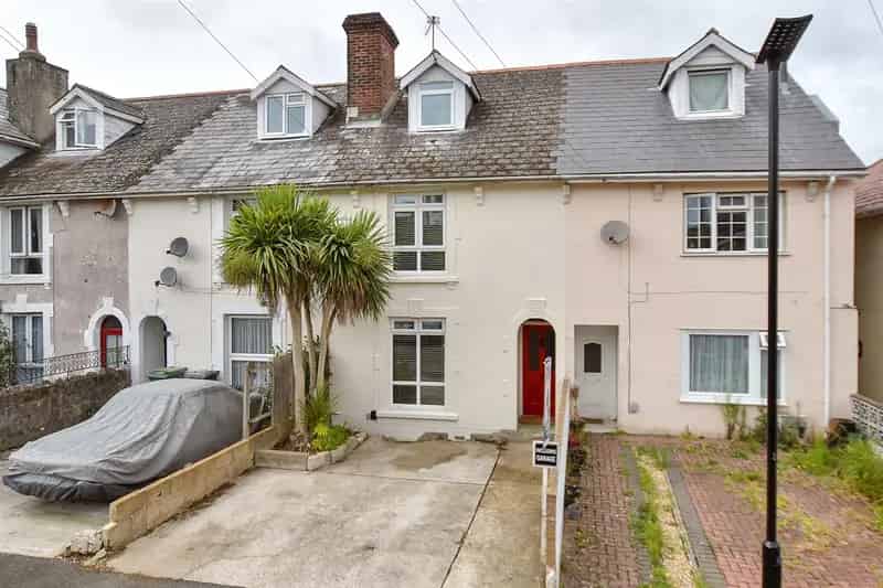 5 Bedroom Terraced House for Sale