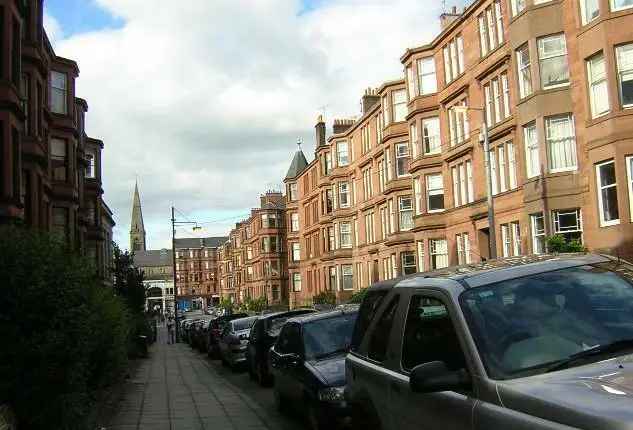 Flat to rent in Cranworth Street, Glasgow G12