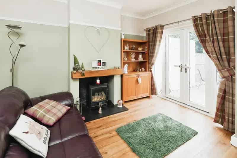3 Bedroom House For Sale Near Fairfax School