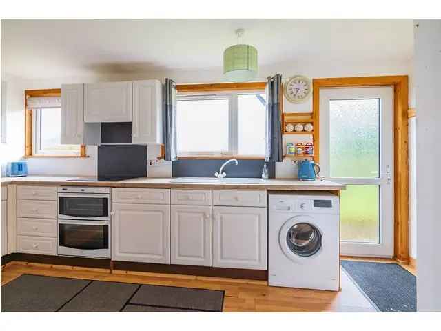 3 Bedroom Cottage for Sale in Durine Durness