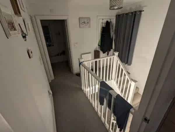First Floor Spacious Property Pets Allowed