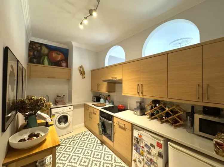 1 Bedroom Apartment for Sale in Grade I Listed Georgian Townhouse