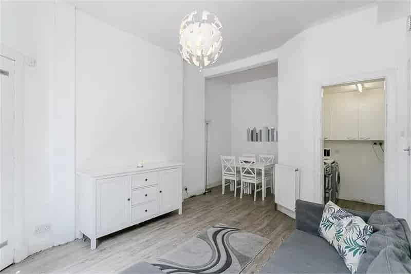 1 Bed Flat Gorgie Edinburgh South Facing Garden