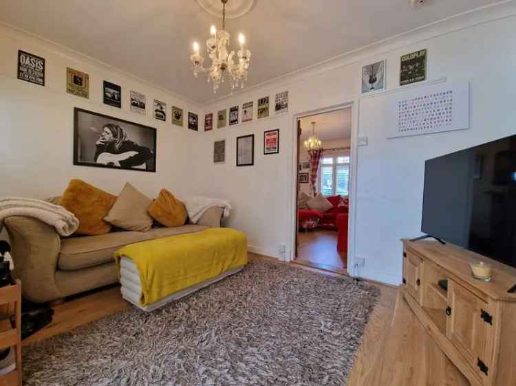 3 Bedroom Mid Terrace House for Sale Havant Hampshire