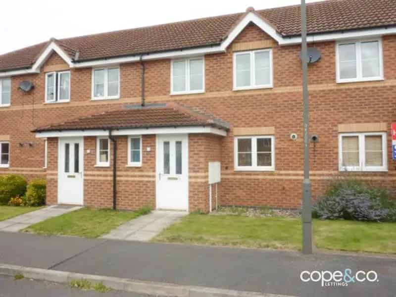 2 Bedroom Townhouse to Rent in Rose Close Derby