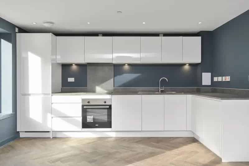 2 Bedroom Flat House to Rent Edinburgh Leith Walk