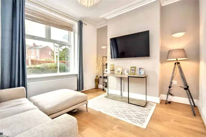 Four Bedroom House in WF3 - Ideal for First Time Buyers and Families