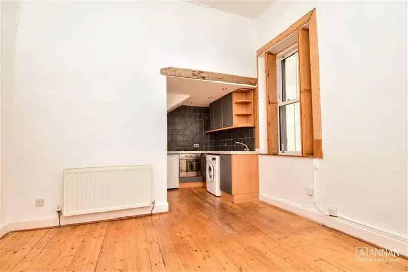 1 Bed Flat Ground Floor Leith Links 1 Reception Room
