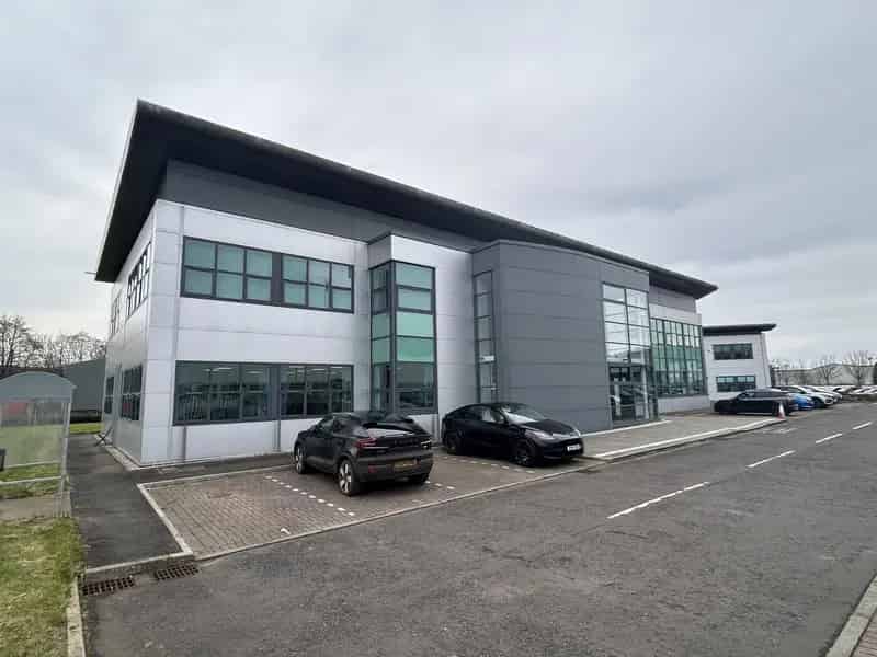 High Quality Fitted Office Suite Cambuslang