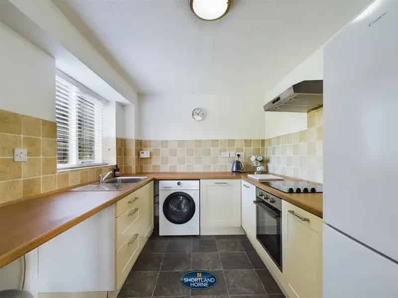 2 Bedroom Duplex House to Rent Near Amenities