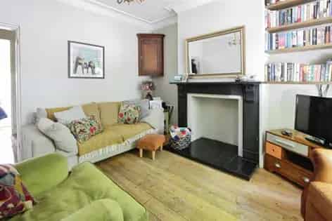 3 Bedroom House with Garden Sheffield