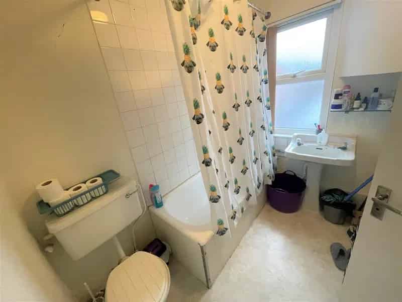 0 Bedroom Studio Flat to Rent in Chorlton Manchester