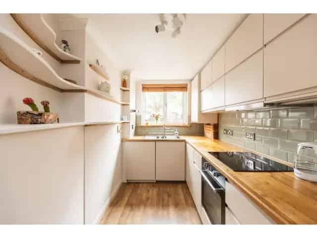 4 Bedroom Townhouse For Sale in Corstorphine