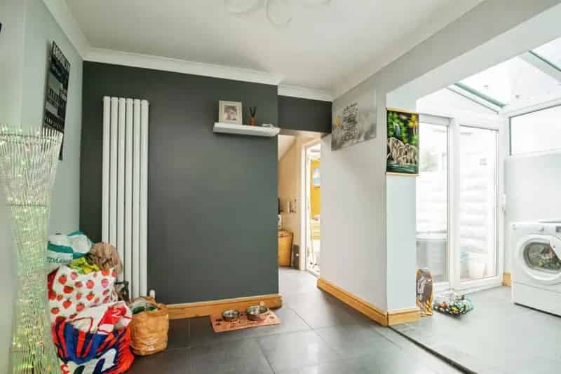 3 Bedroom Terraced House Near Canton High Street